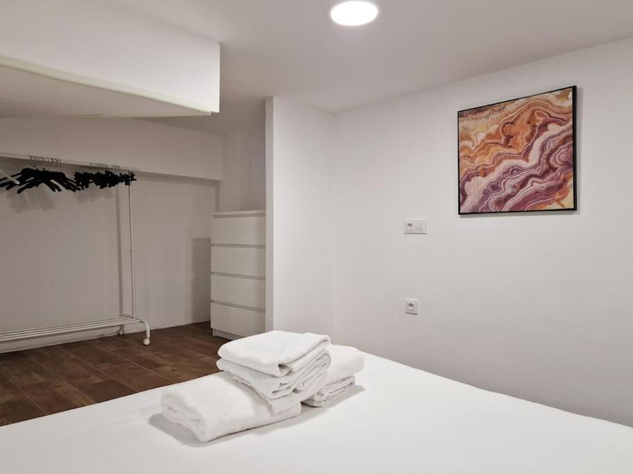 Seco Calle, Precisos Loft Super Equipado Cerca De Metro Pacifico Madrid Eksteriør bilde
