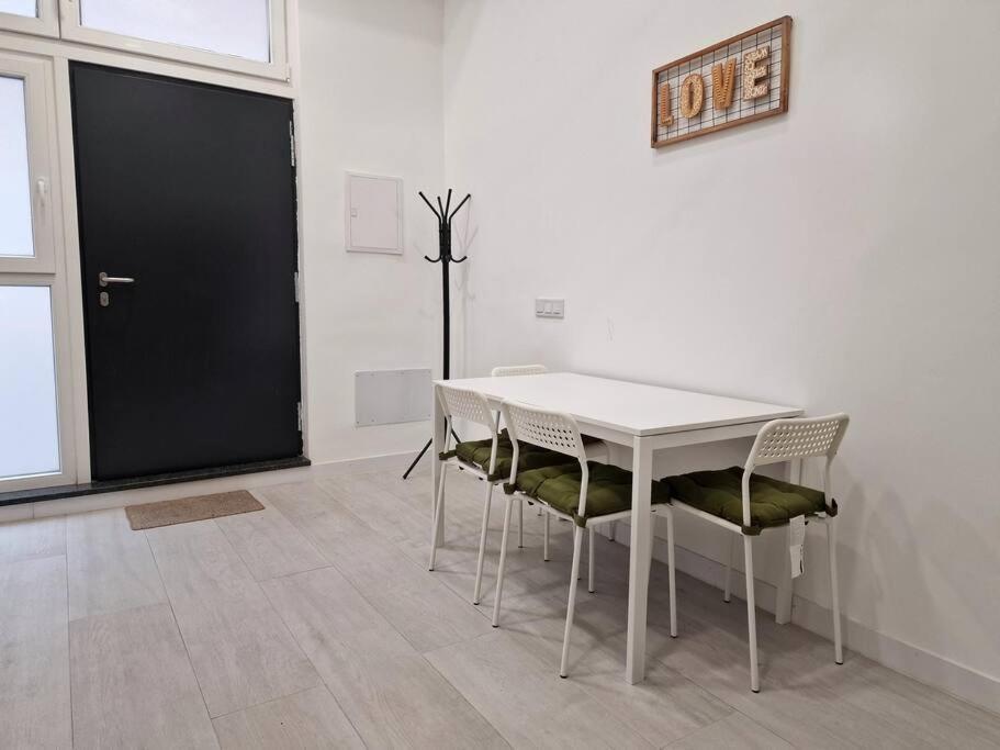 Seco Calle, Precisos Loft Super Equipado Cerca De Metro Pacifico Madrid Eksteriør bilde